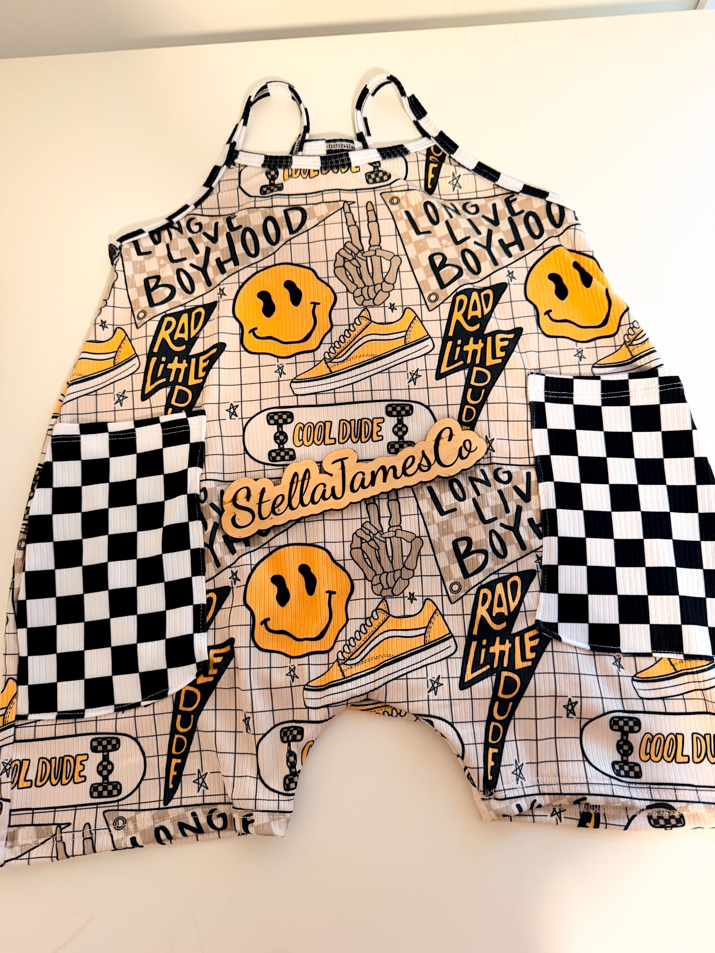 2t short Terran w/ pockets